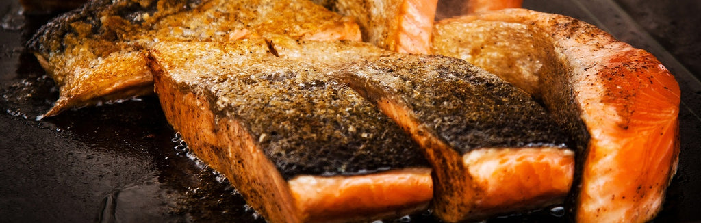 Honey Mustard-Glazed Planked Salmon with Spring Green Salad – BBQ School