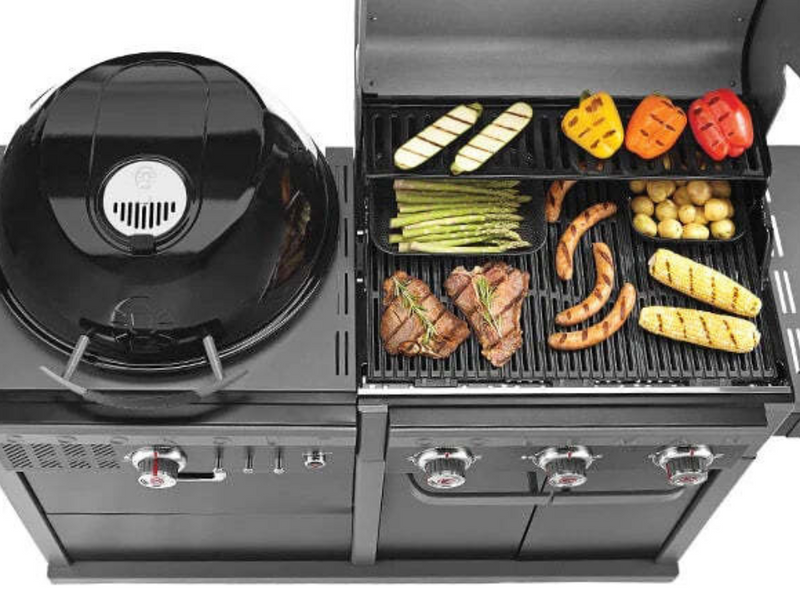 Coleman Revolution™ Dual Fuel BBQ - Main Image